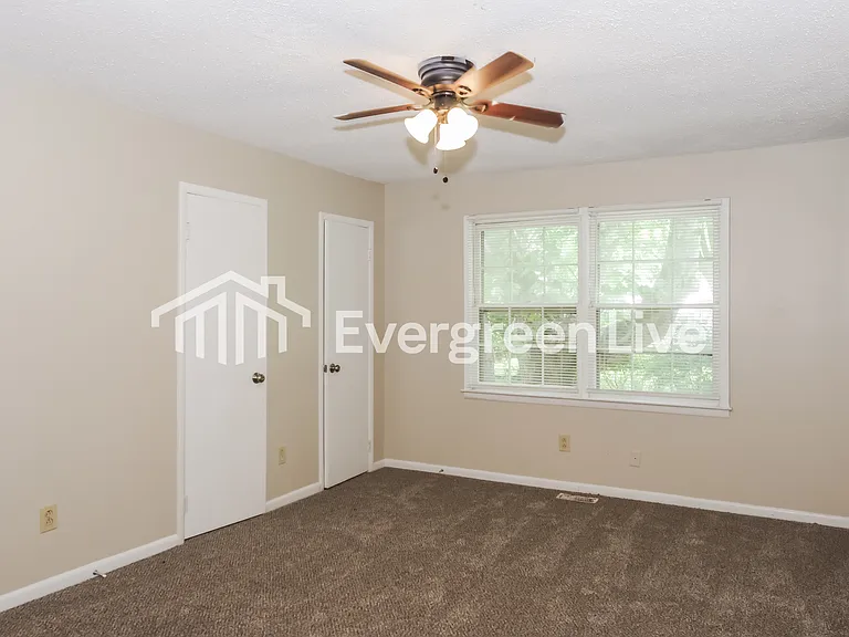 13009 Astalot Dr SE — Photo 13