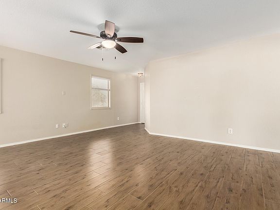 5th image of 1138 E Omega Dr