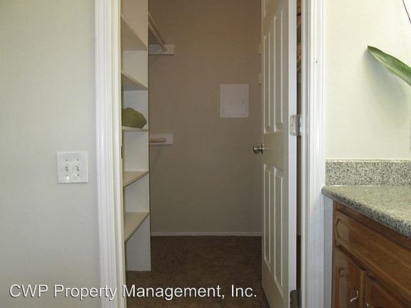 5th image of 70 Harlan St APT 116