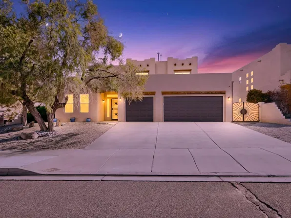 5036 Brown Bear Dr NE, Rio Rancho, NM 87144