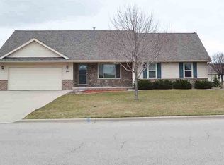 1565 Morning Mist Way, De Pere, WI 54115