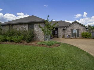 195 Lakeway Dr, Madison, MS 39110