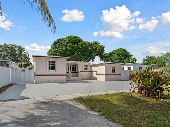 292 E 55th St, Hialeah, FL 33013