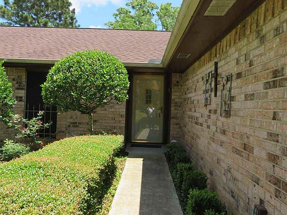 4th image of 4240 Willow Bend Ln