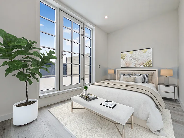 388 Vernon Ave #501 — Photo 4
