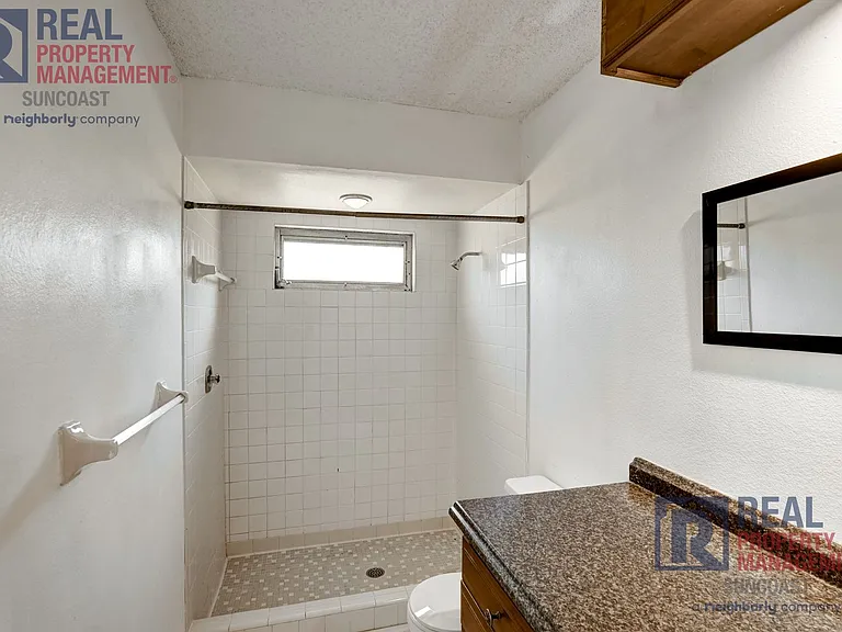 1370 Palmwood Dr — Photo 25