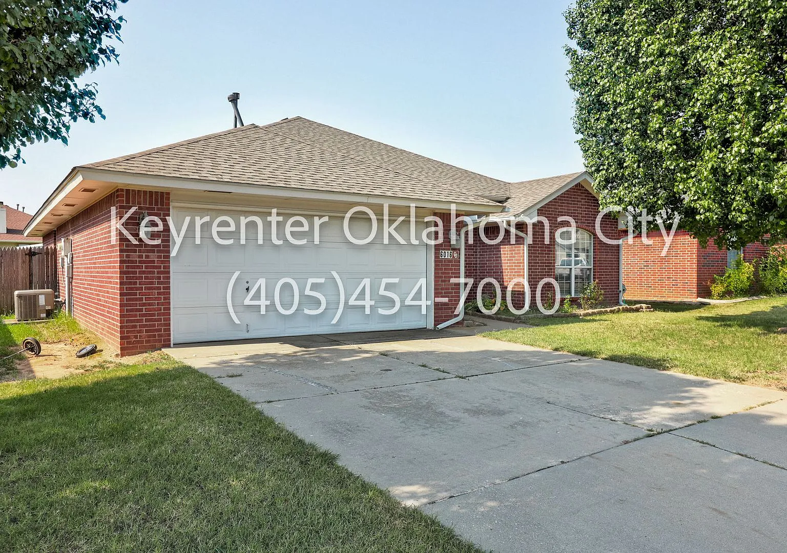 Charming 3-Bedroom Home — Photo 3