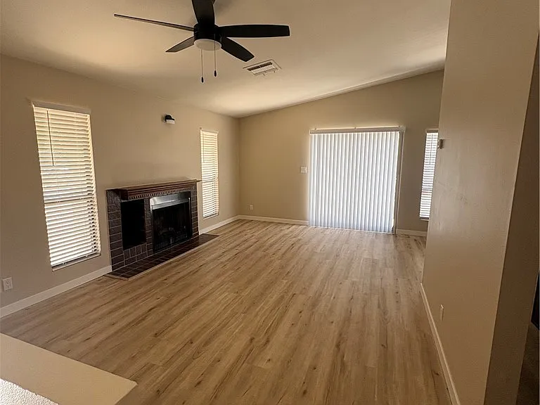 1302 Georgia Ave #B — Photo 2