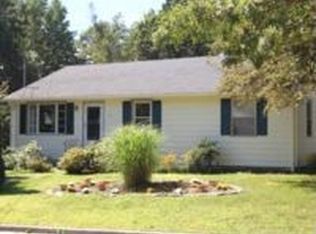 28 Quarry St, Willimantic, CT 06226