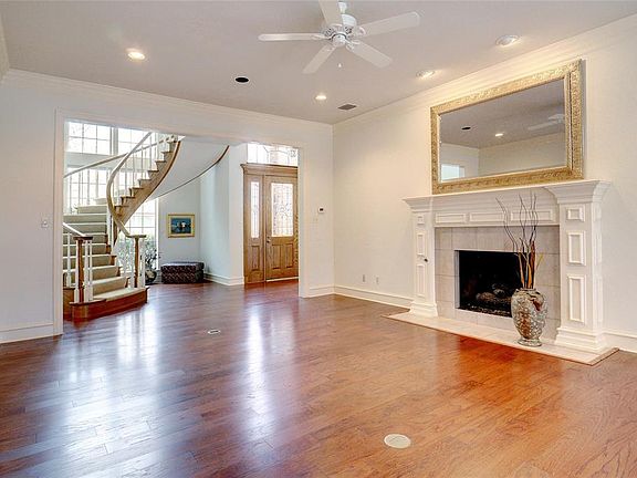 4th image of 4103 Oxford Ct