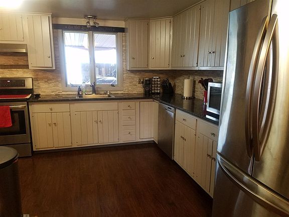 3rd image of 203 Jefferson Ave