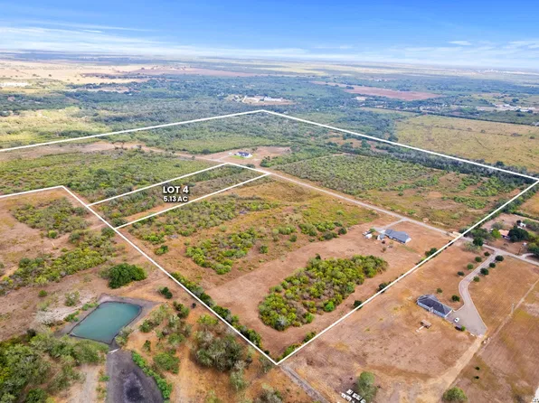0 Paisano Trail Lot 4 LOT 4, Beeville, TX 78102