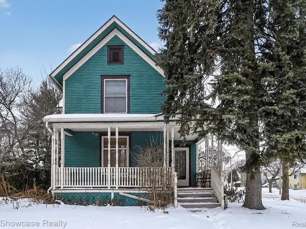 733 N Walnut St, Lansing, MI 48906