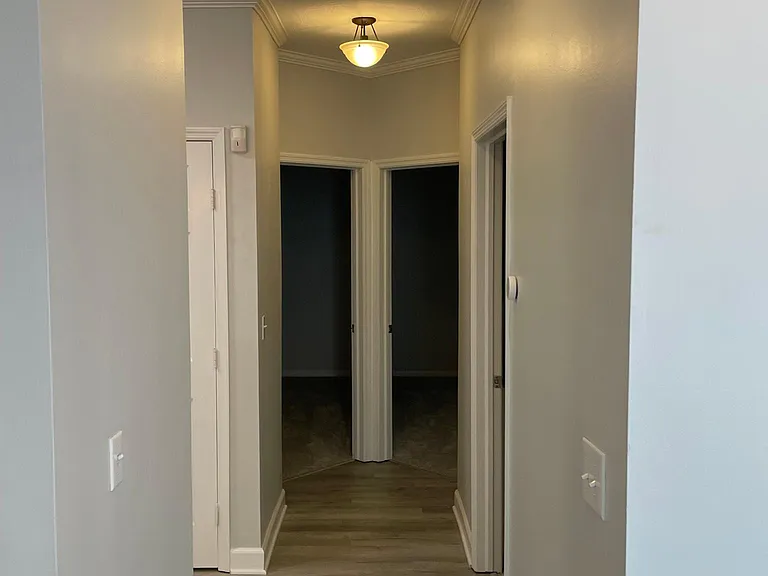 14 W Russell St — Photo 6