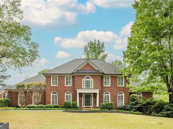 1048 Byrnwyck Rd, Atlanta, GA 30319