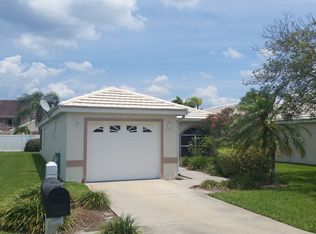 2509 Waterford Ct, Palmetto, FL 34221