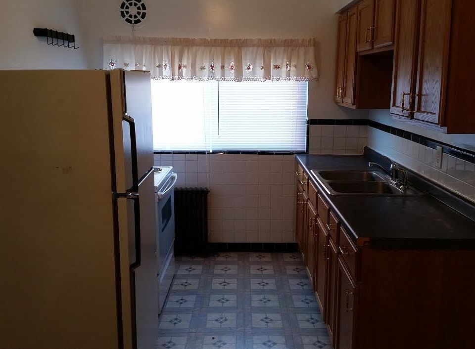 Kitchen - Full view