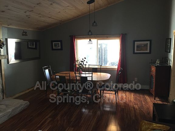 4th image of 922 W Lorraine Ave
