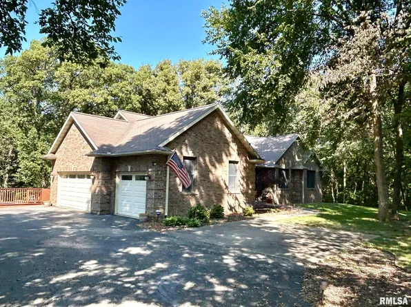 1631 Hillsdale Rd, Jacksonville, IL 62650