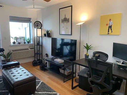 Rented by Oxford Property Group | media 2