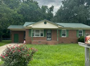 106 S Wilkes St, Chadbourn, NC 28431