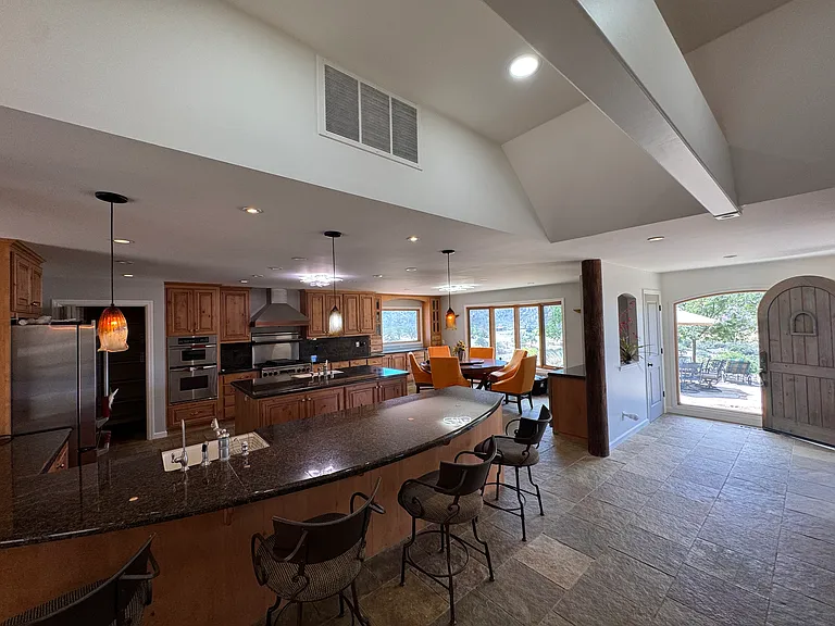 12336 Mines Rd — Photo 11