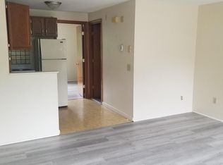 1353 Douglas Ave #3, Providence, RI 02904