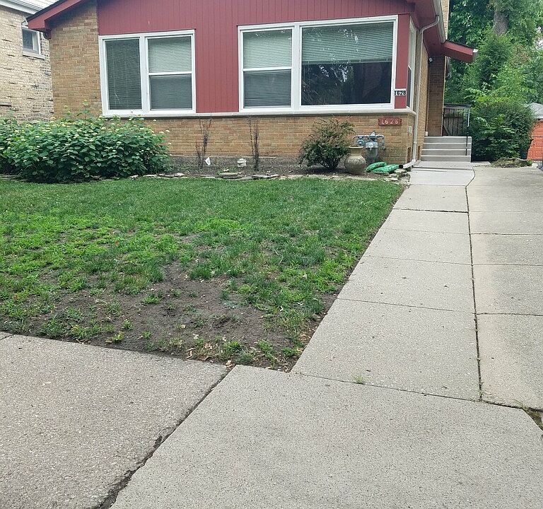 1st image of 1628 South Blvd