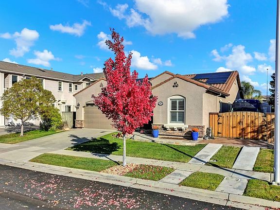 3rd image of 3861 Otay Street