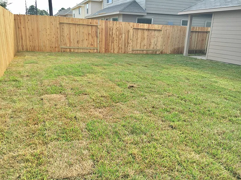 18834 Venito Dr — Photo 3