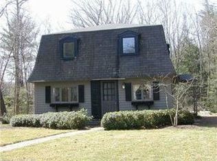 104 Lawton Rd, Canton, CT 06019