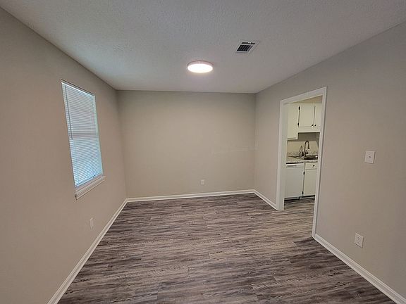 4th image of 123 Samarya Ln #A