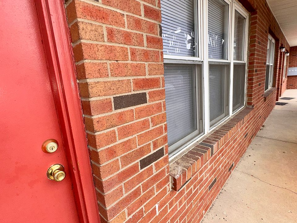 1st image of 599 E Temperance St