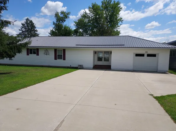 100 12th St, Evart, MI 49631