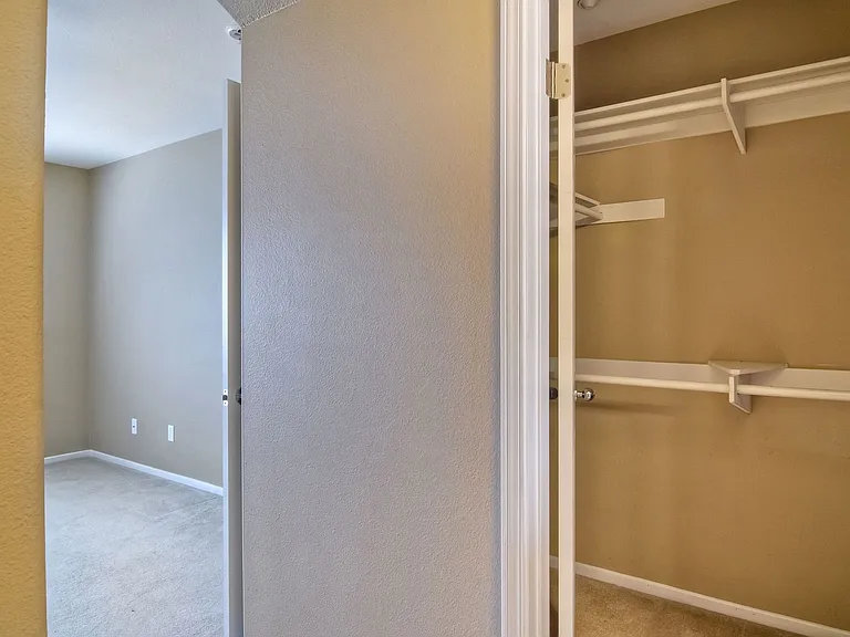 6349 Alexandri Cir — Photo 25