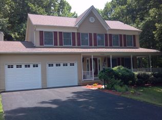 7023 Gray Fox Trl, Manassas, VA 20112