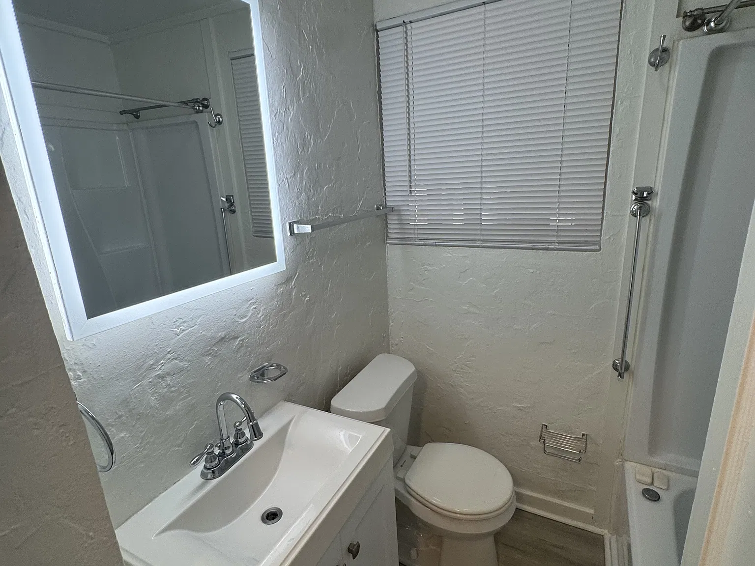 1612 Pepper Dr - 1 — Photo 4