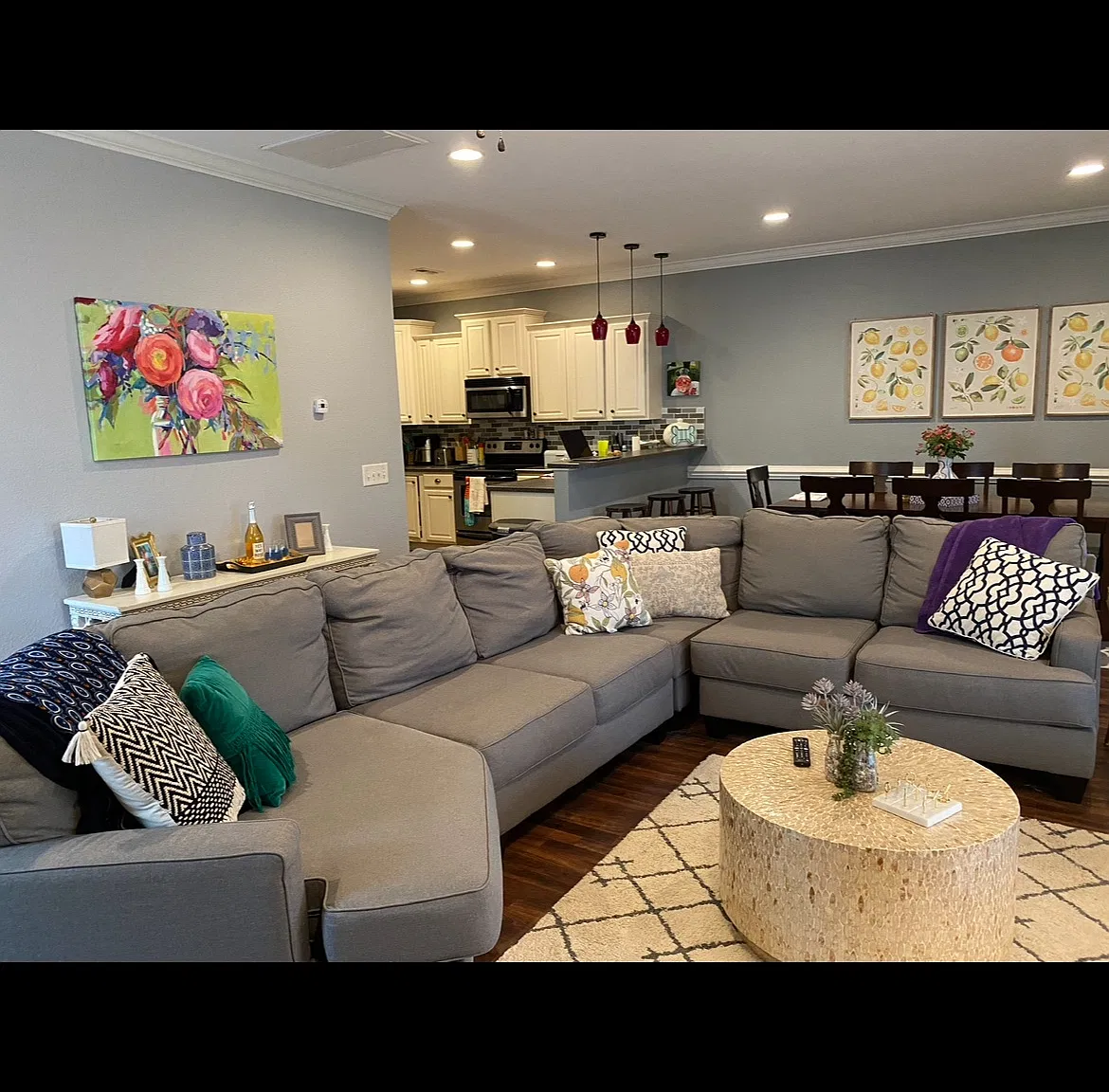 3 bed, 2.5 bath, 1942 sqft, $1,900 — Photo 3