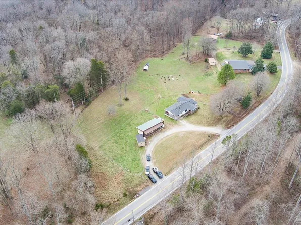 1802 Jamestown Hwy, Livingston, TN 38570