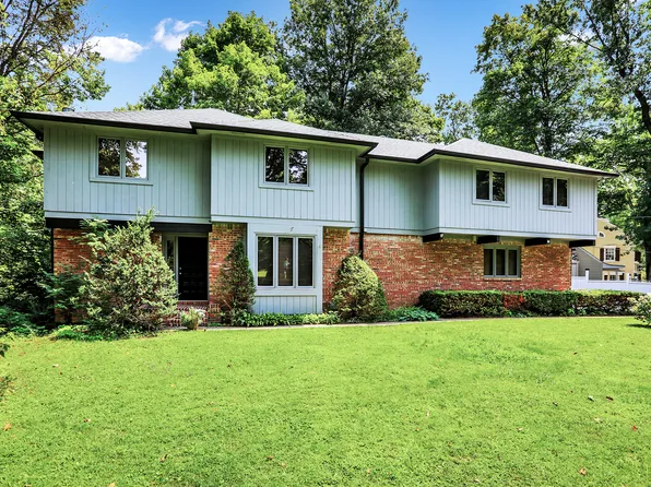 8177 Moore Rd, Indianapolis, IN 46278