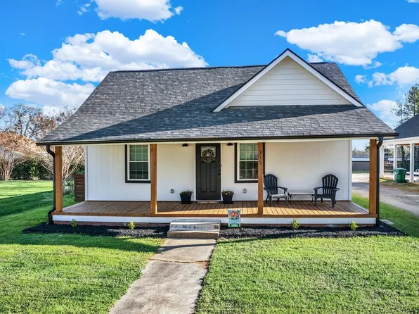 315 E Jefferies St, Gaffney, SC 29340
