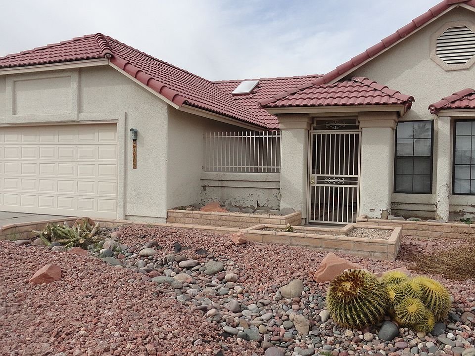 1st image of 4005 Avocado Dr