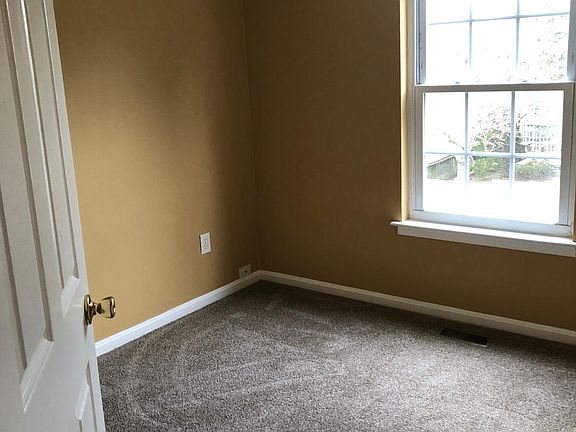 3rd image of 1257 Musket Ct