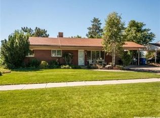 1916 S Davis Blvd, Bountiful, UT 84010