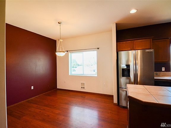 5th image of 1256 Ash Ave Unit 106