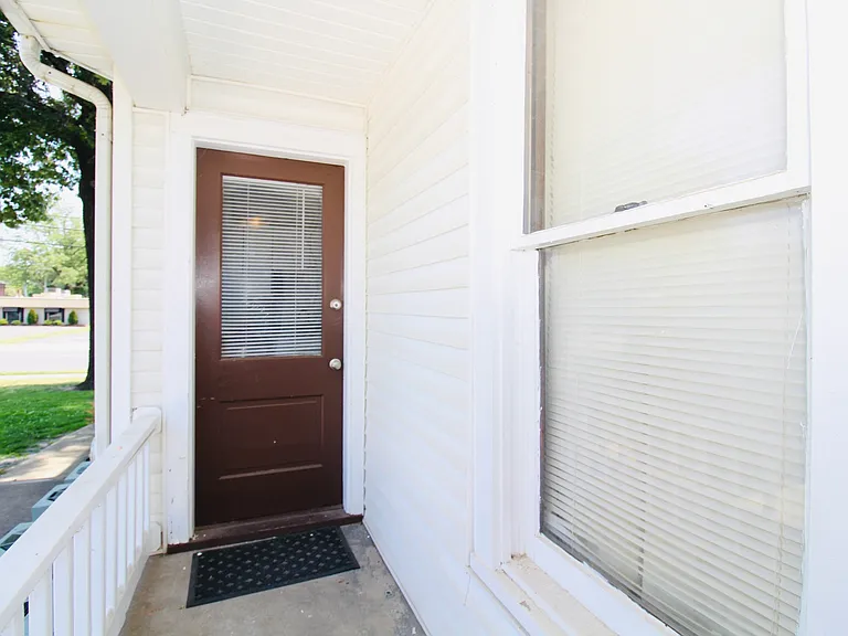 2035 Broadway St — Photo 25