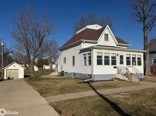 205 E Grace St, Toledo, IA