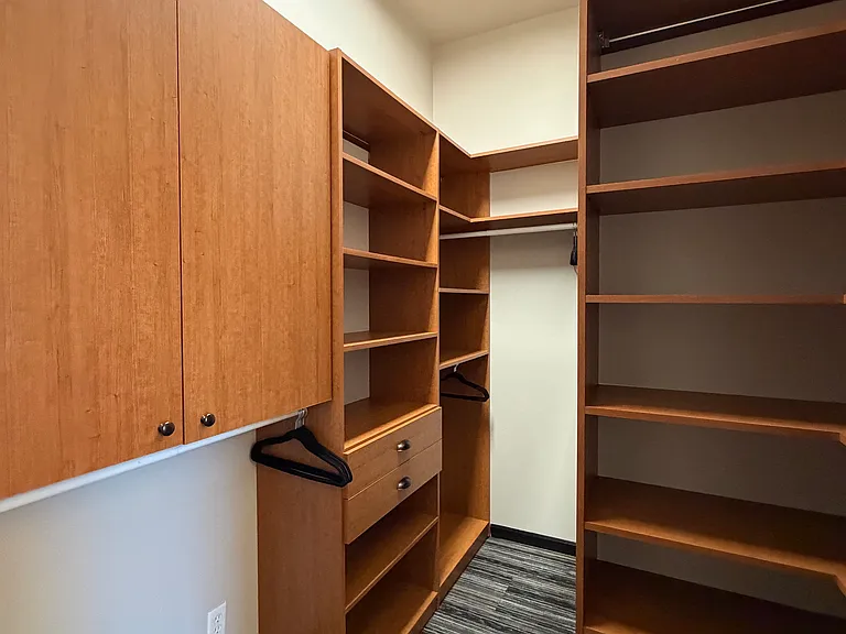 170 S Lincoln St #200 — Photo 16