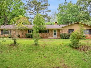 201 Old Tyler Rd, Whitehouse, TX 75791