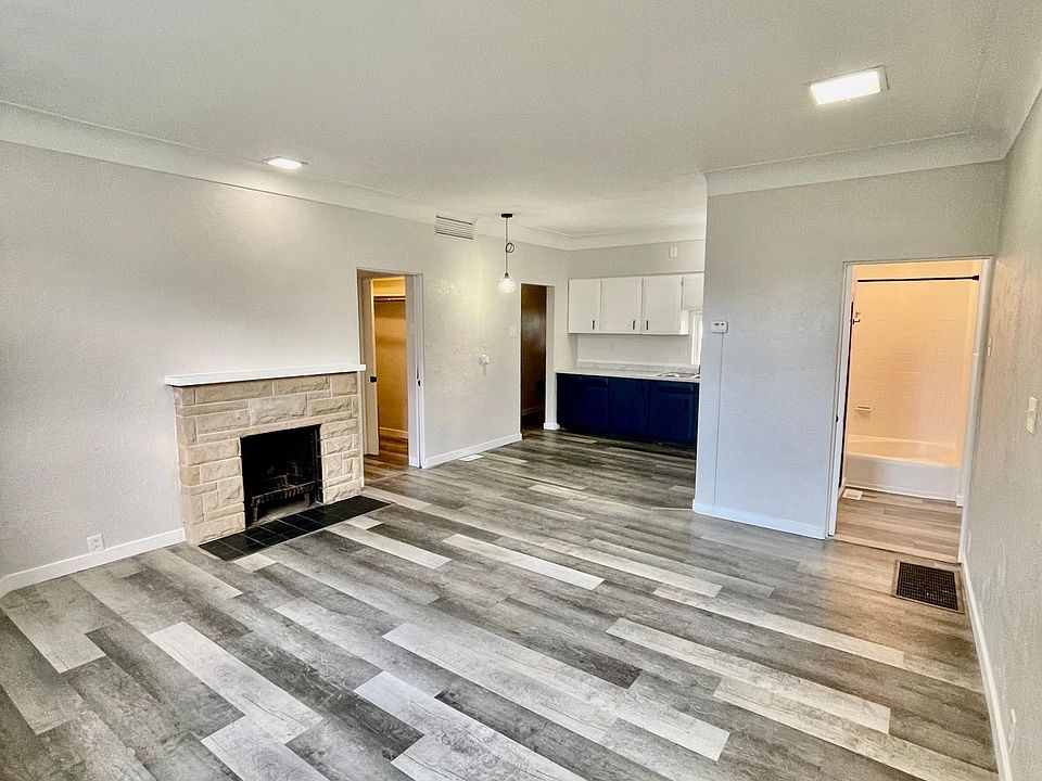 Open concept living room and kitchen